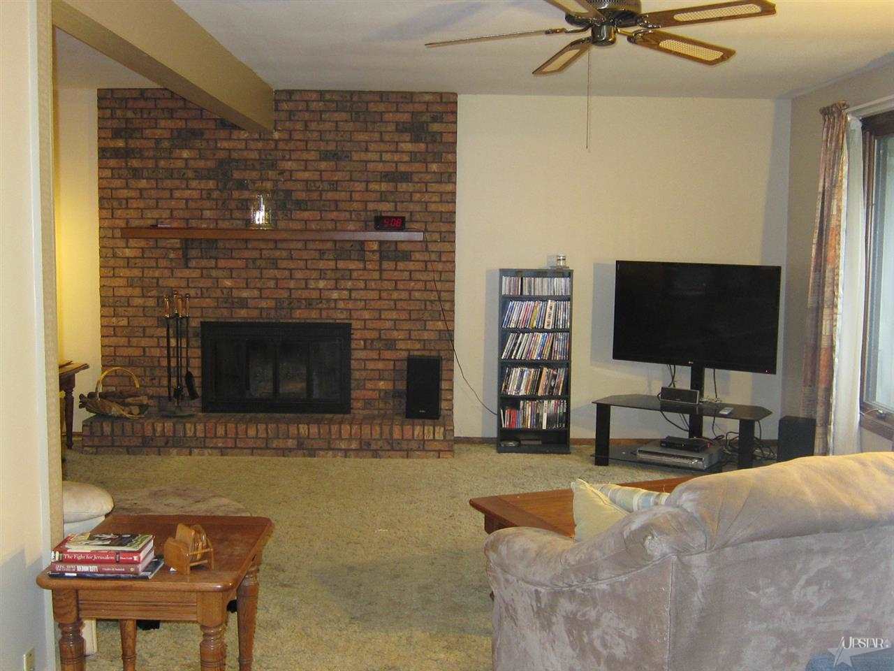 4849 West River Road Huntington, IN 46750 - Photo 8 of 23 Gallery Image 8