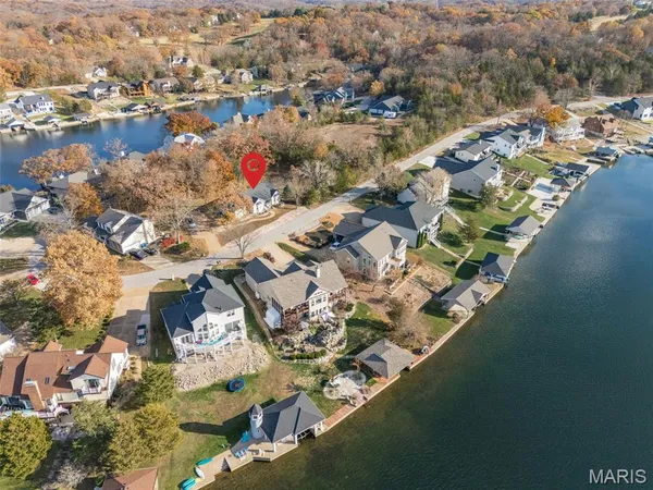 $339,900 | 9618 East Vista Drive, Hillsboro, MO 63050