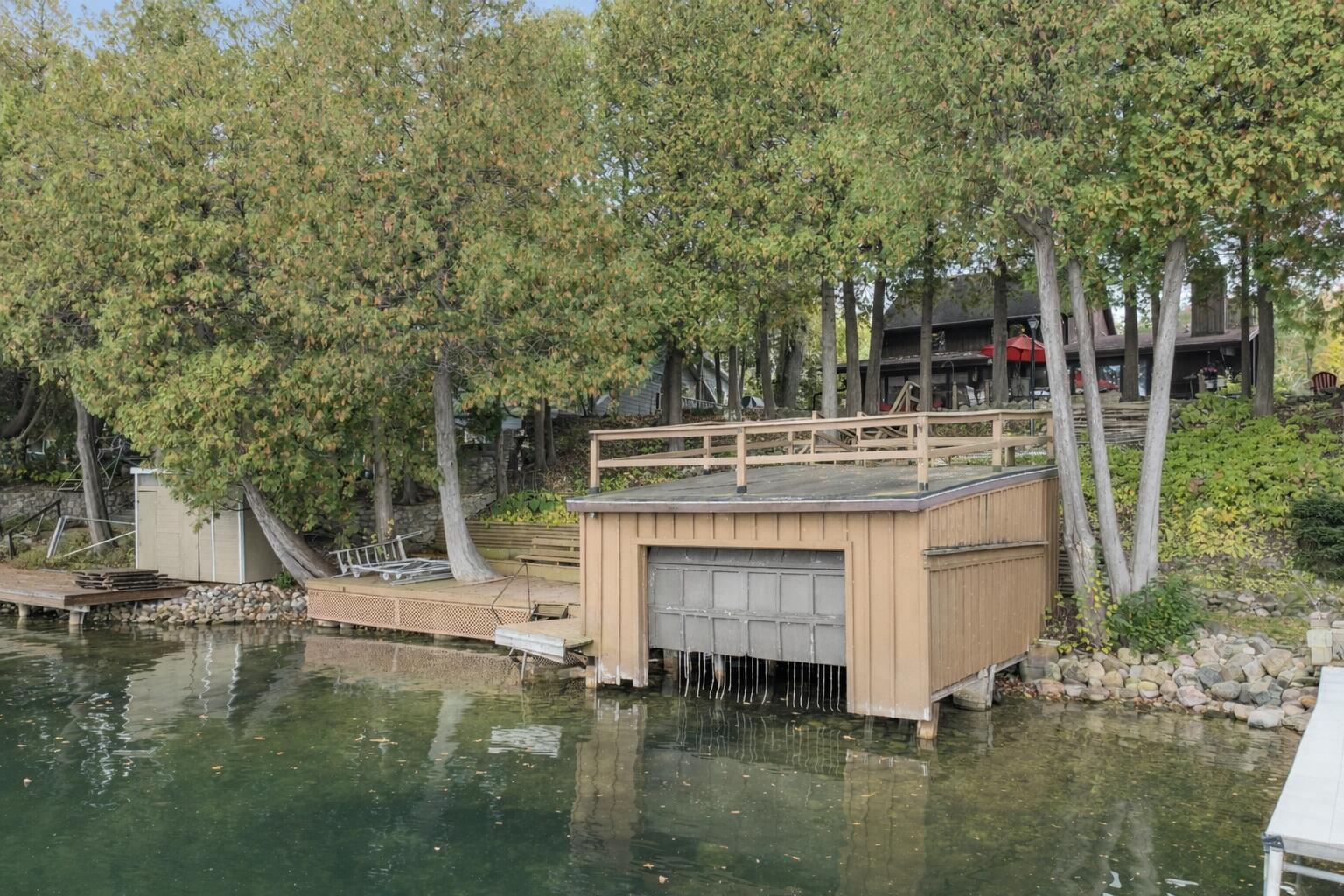 N7295 Ridge Road Plymouth, WI 53073 - Photo 52 of 58 Lakefront