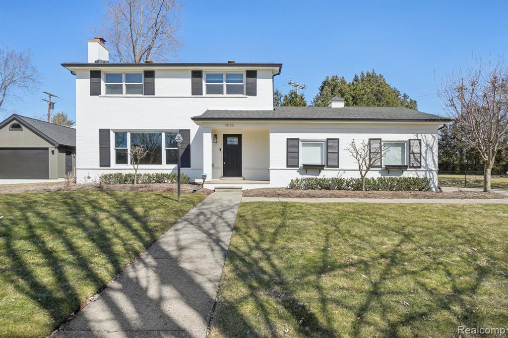 18122 Riverside Drive Beverly Hills, MI 48025 - Photo 1 of 41