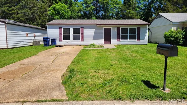 $1,495 | 59 Cedar Ridge Drive, Pacific, MO 63069
