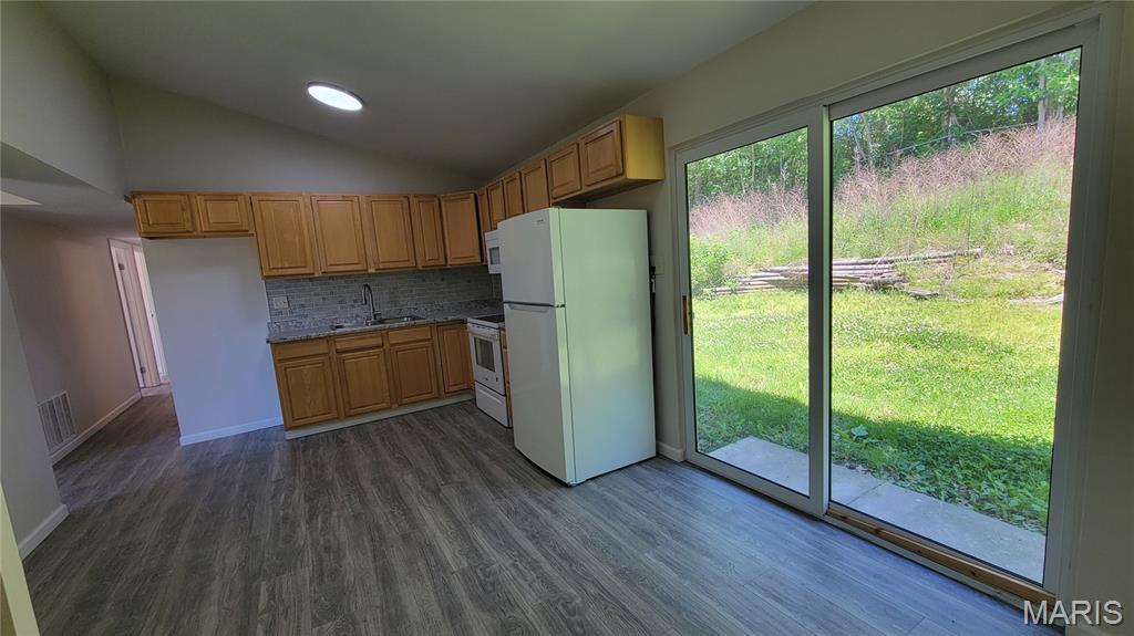 59 Cedar Ridge Drive Pacific, MO 63069 - Photo 3 of 9