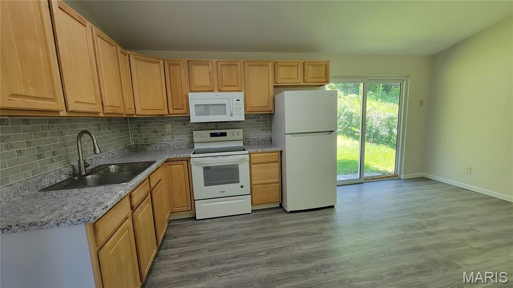 59 Cedar Ridge Drive Pacific, MO 63069 - Photo 4 of 9
