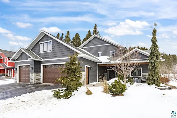 $899,900 | 5011 White Pine Street, Hermantown, MN 55811