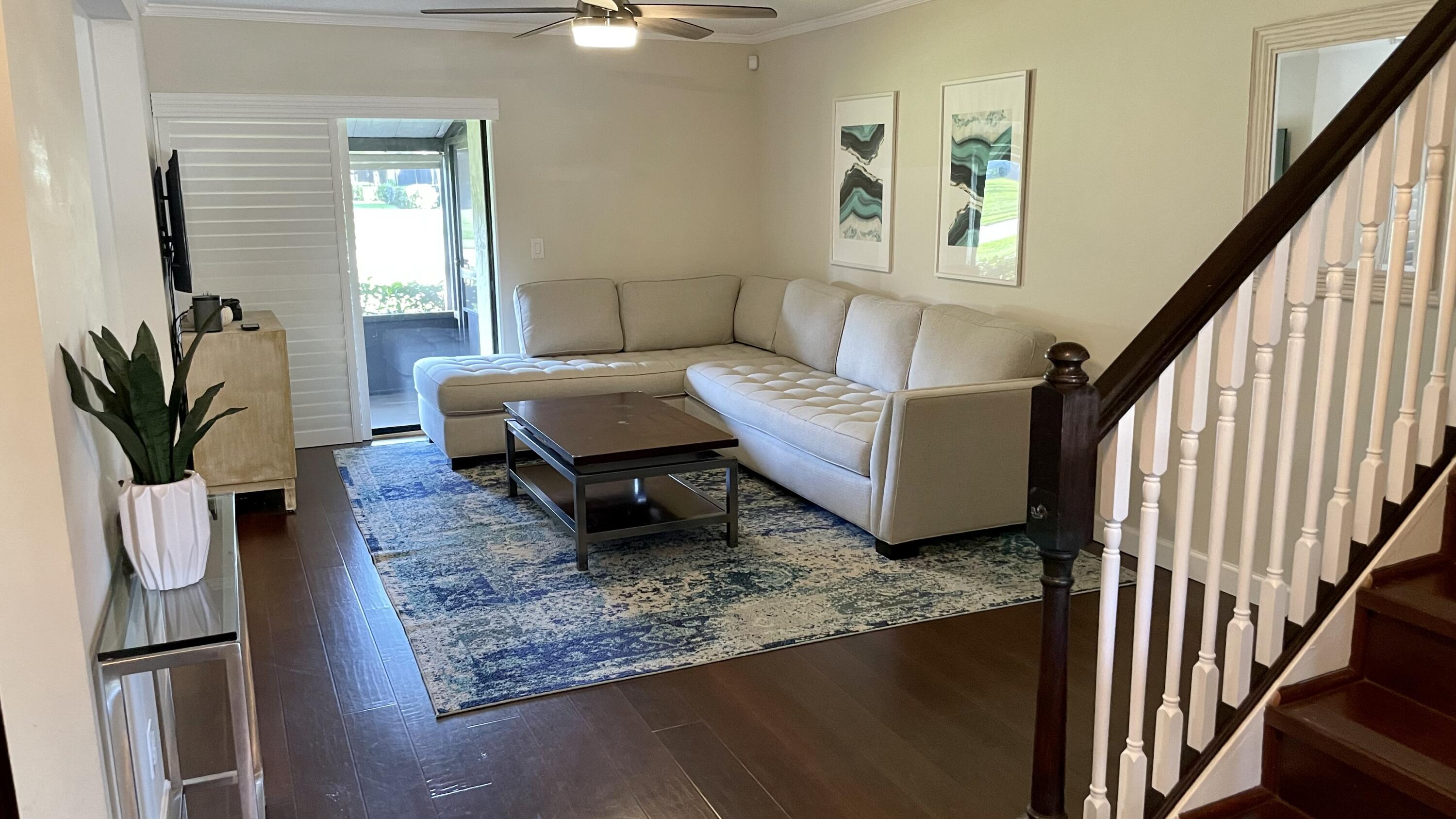 7200 Northwest 2nd Avenue, Unit 30 Boca Raton, FL 33487 - Photo 2 of 10 great room