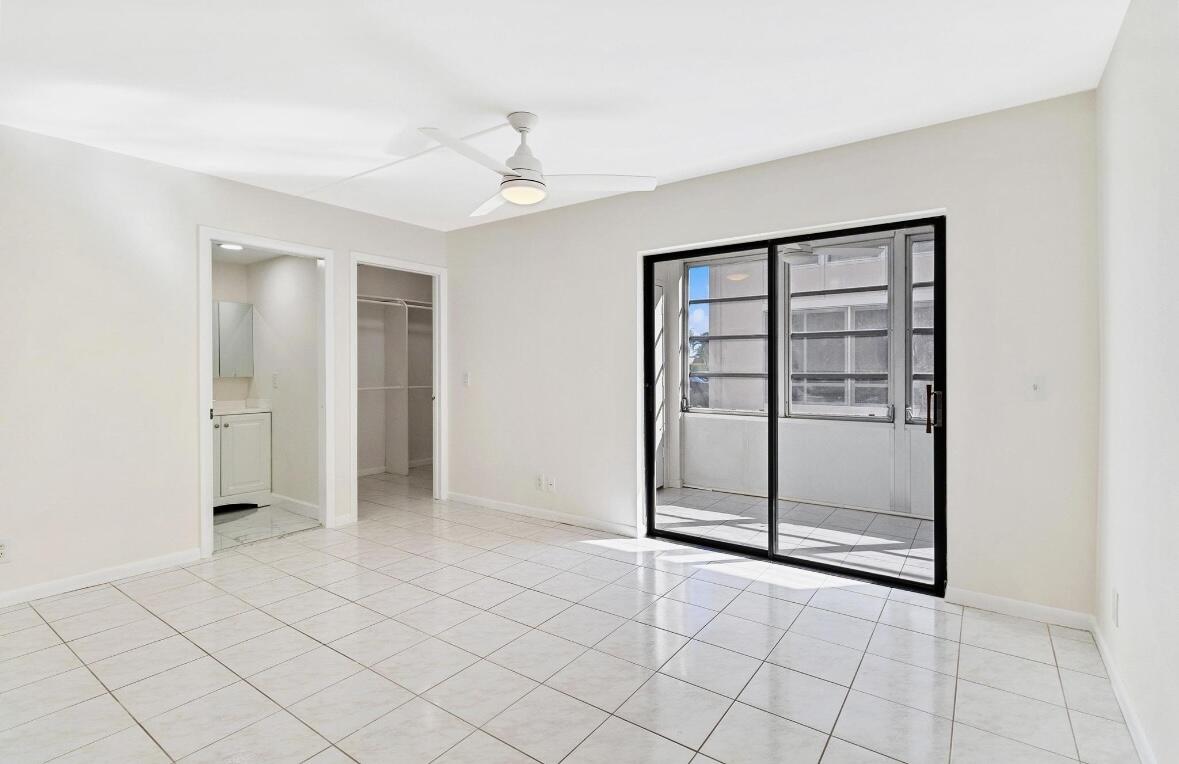 115 Capri B Delray Beach, FL 33484 - Photo 12 of 34 IMG_6886