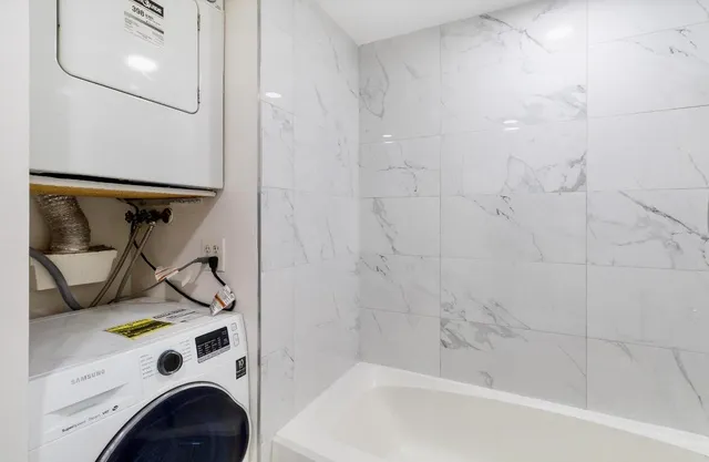 $2,000 | 115 Capri B, Delray Beach, FL 33484