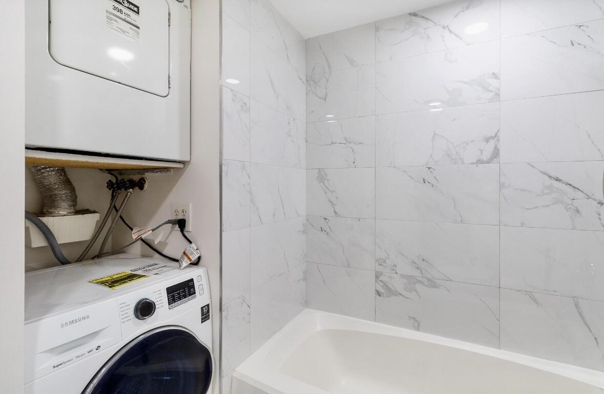 115 Capri B Delray Beach, FL 33484 - Photo 18 of 34 IMG_6879