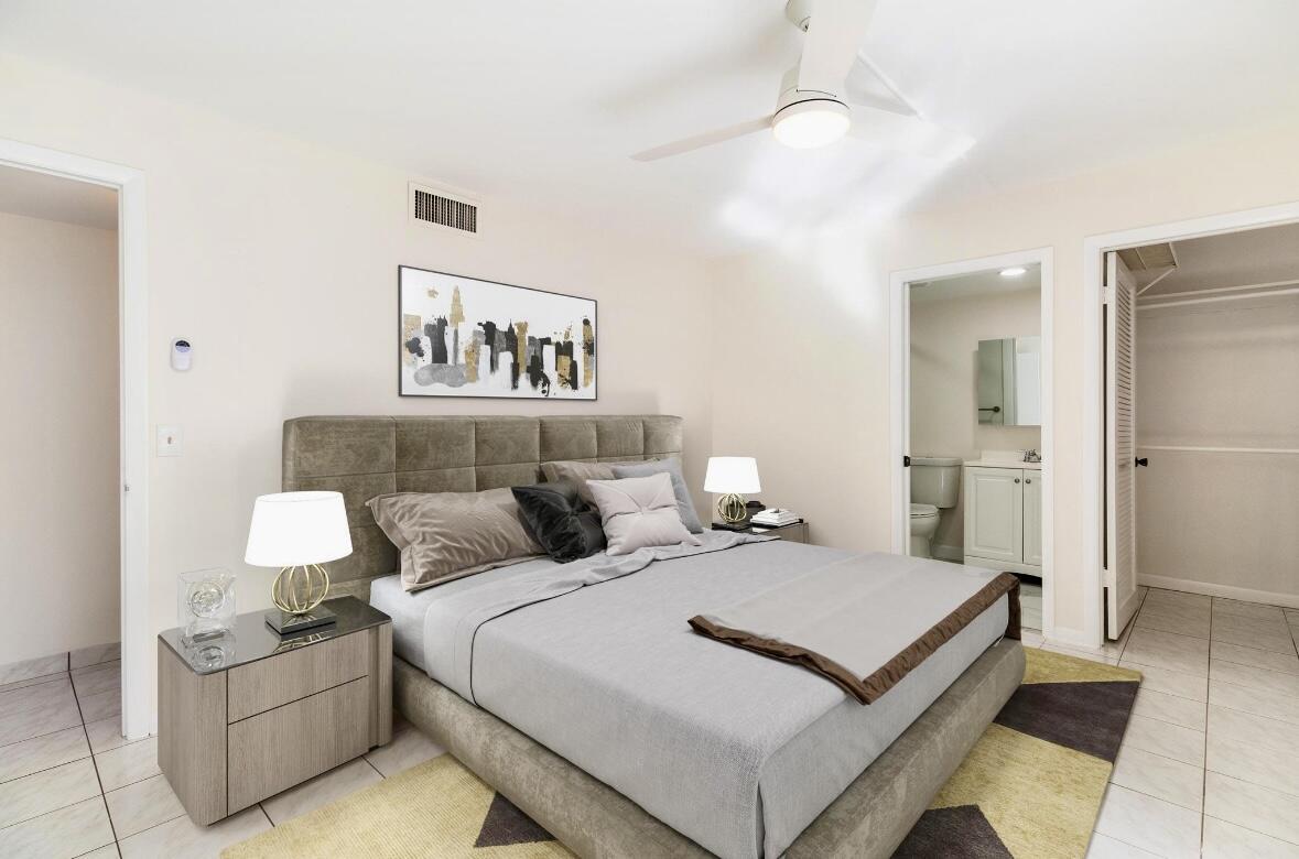 115 Capri B Delray Beach, FL 33484 - Photo 21 of 34 IMG_6878