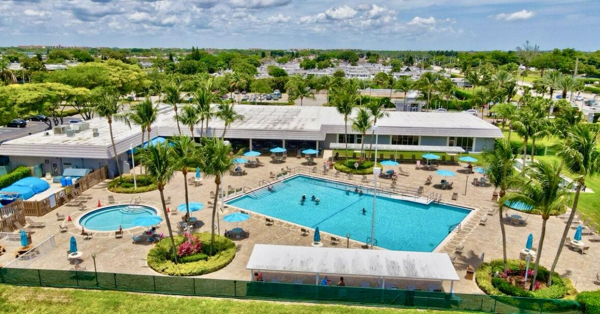 115 Capri B Delray Beach, FL 33484 - Photo 28 of 34 IMG_0827