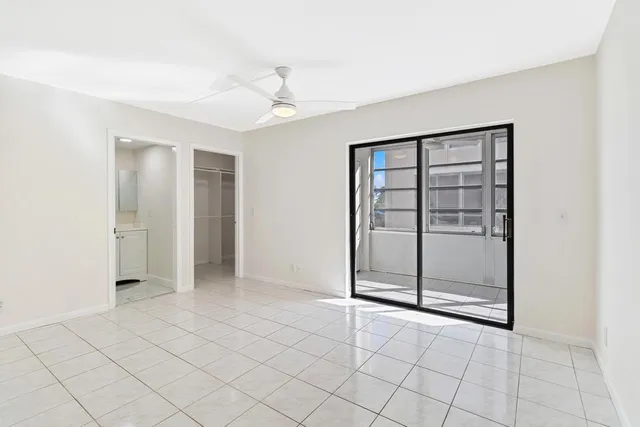 $2,000 | 115 Capri B, Delray Beach, FL 33484