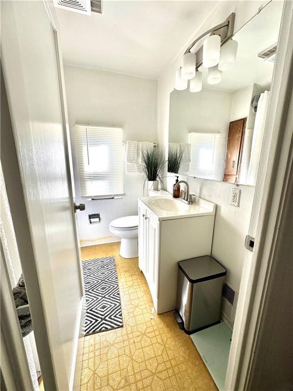 9717 Glendale Road Pittsburgh, PA 15235 - Photo 14 of 21 Gallery Image 14