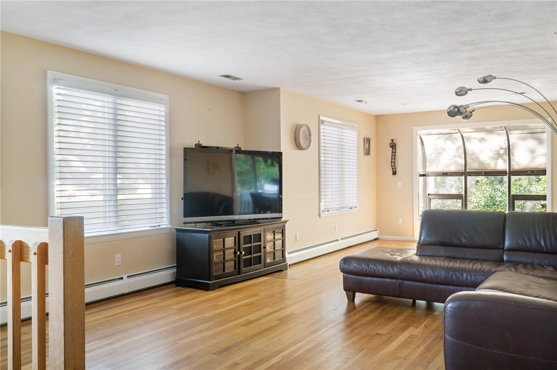 51 Basil Crossing Cranston, RI 02921 - Photo 11 of 35 Gallery Image 11