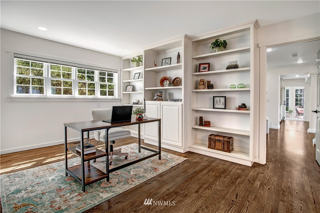 16119 73rd Place West Edmonds, WA 98026 - Photo 19 of 38