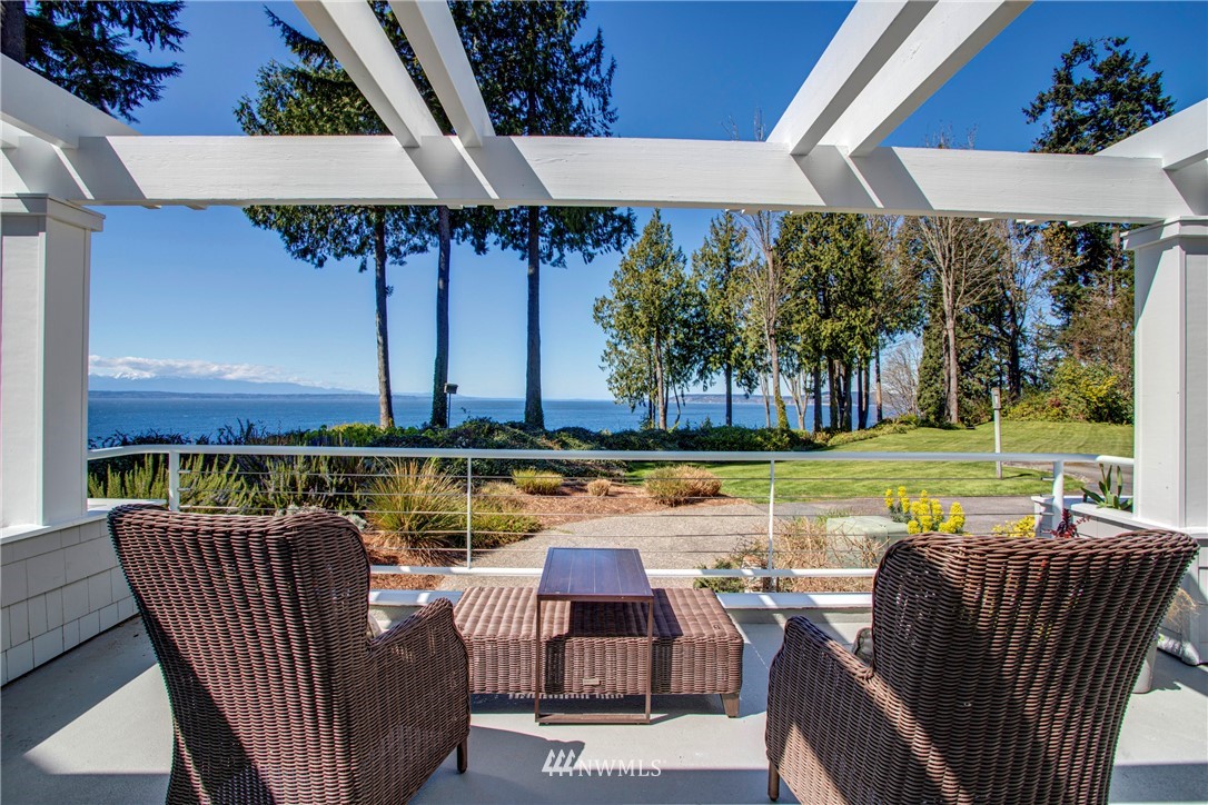 16119 73rd Place West Edmonds, WA 98026 - Photo 3 of 38