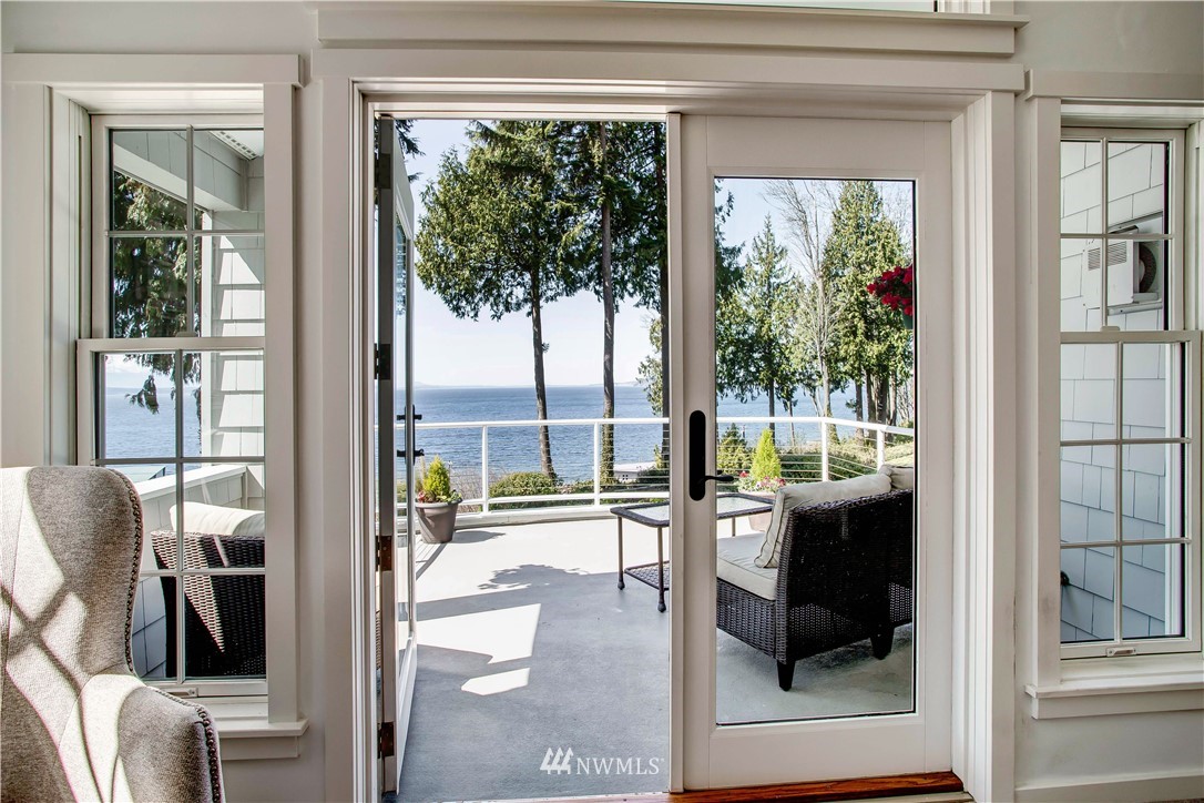 16119 73rd Place West Edmonds, WA 98026 - Photo 24 of 38