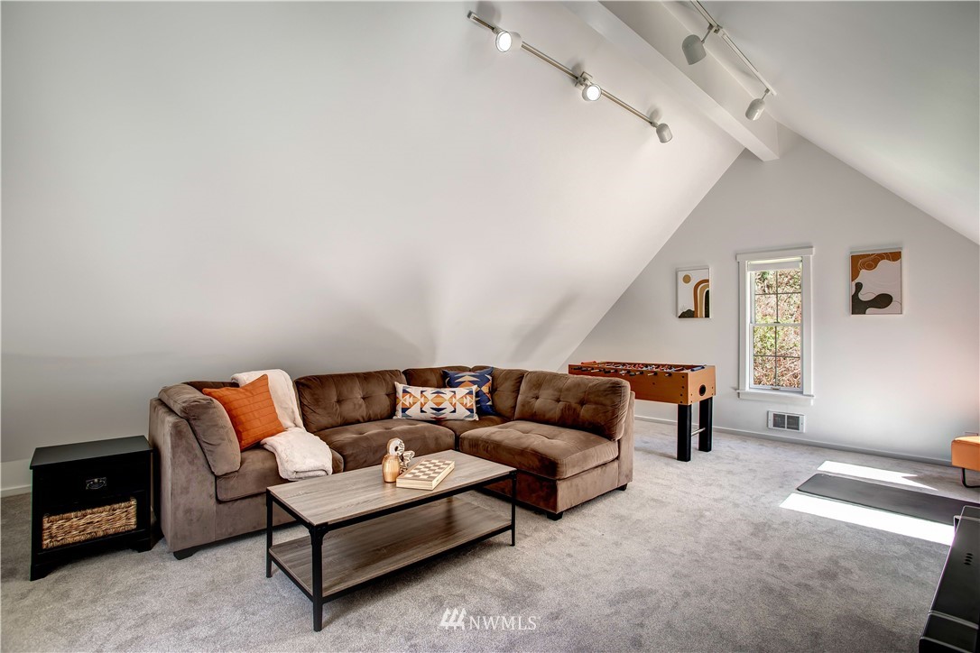 16119 73rd Place West Edmonds, WA 98026 - Photo 29 of 38