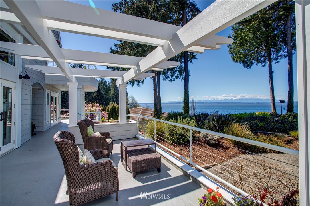 16119 73rd Place West Edmonds, WA 98026 - Photo 4 of 38