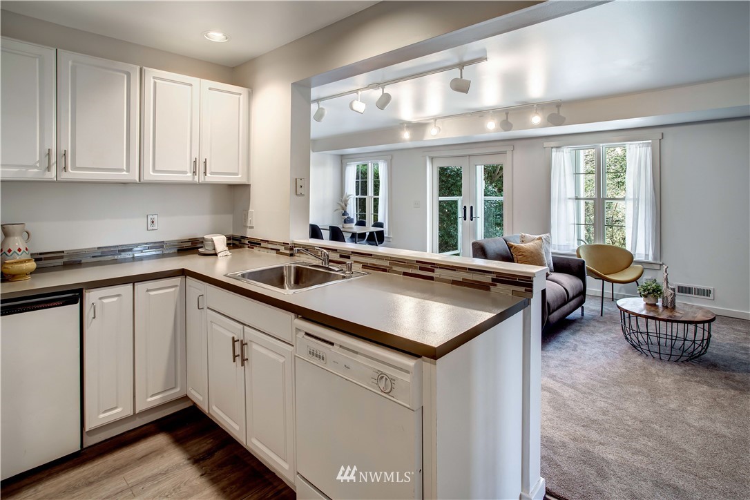 16119 73rd Place West Edmonds, WA 98026 - Photo 36 of 38