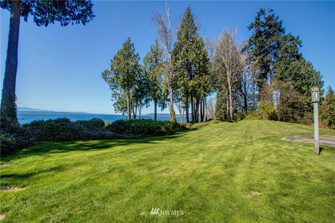 16119 73rd Place West Edmonds, WA 98026 - Photo 5 of 38