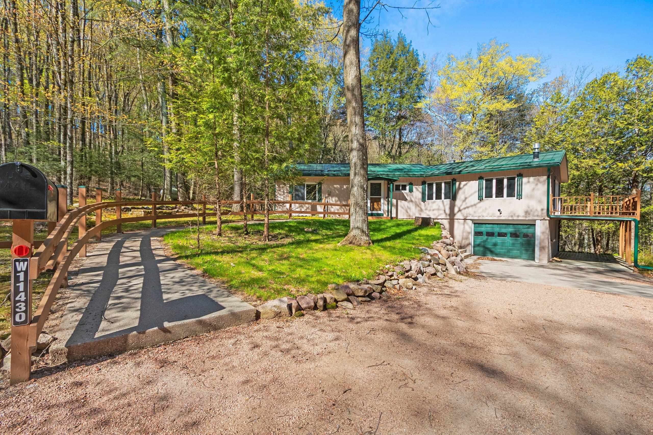 W11430 Riverside Road Marion, WI 54950 - Photo 5 of 44