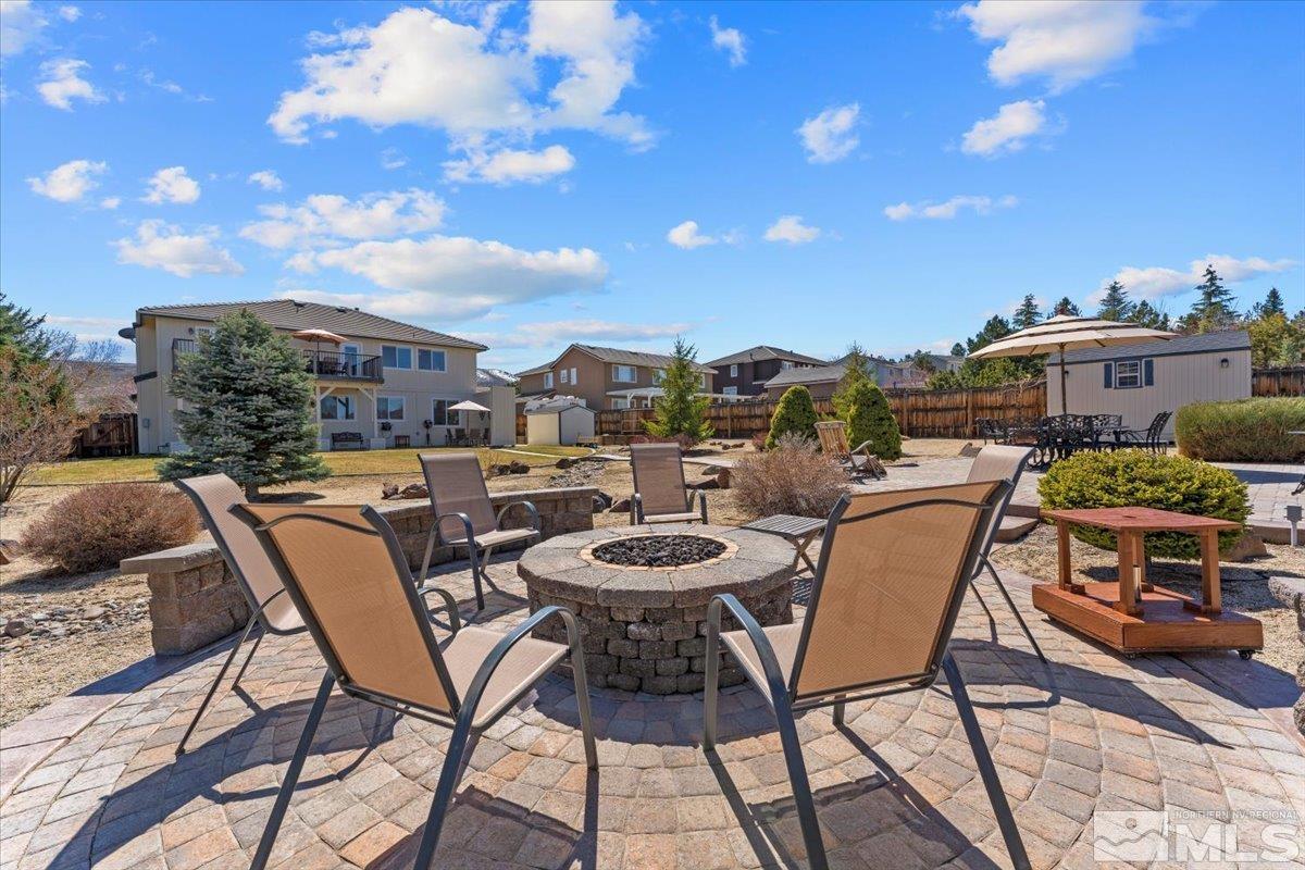 2225 Solitude Drive Reno, NV 89511 - Photo 31 of 40 a view of a terrace with furniture and stove
