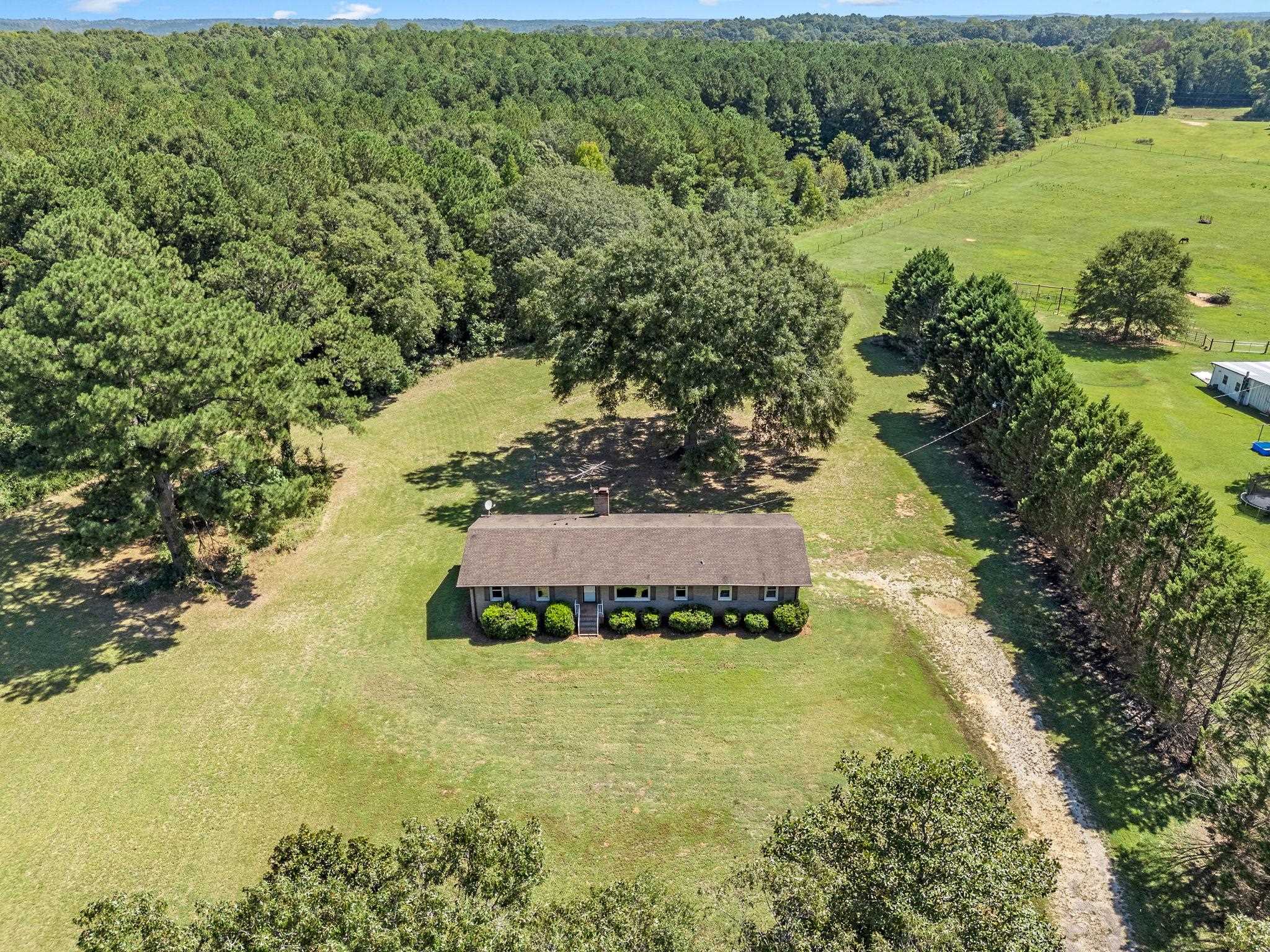 109 Lanford Road Enoree, SC 29335 - Photo 2 of 41 Gallery Image 2