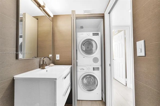 $574,900 | 3530 Mystic Pointe Drive, Unit 1206, Aventura, FL 33180