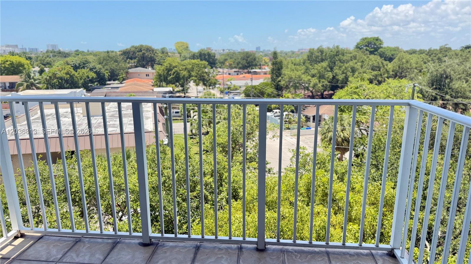 2415 Northwest 16th St Road, Unit 6031 Miami, FL 33125 - Photo 3 of 27