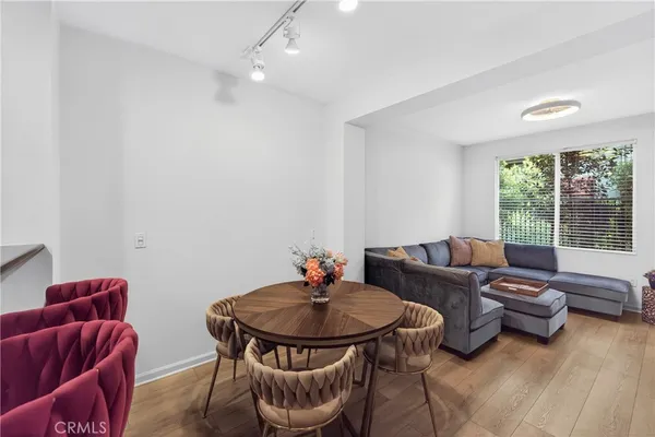 $515,000 | 1801 East Katella Avenue, Unit 1033, Anaheim, CA 92805