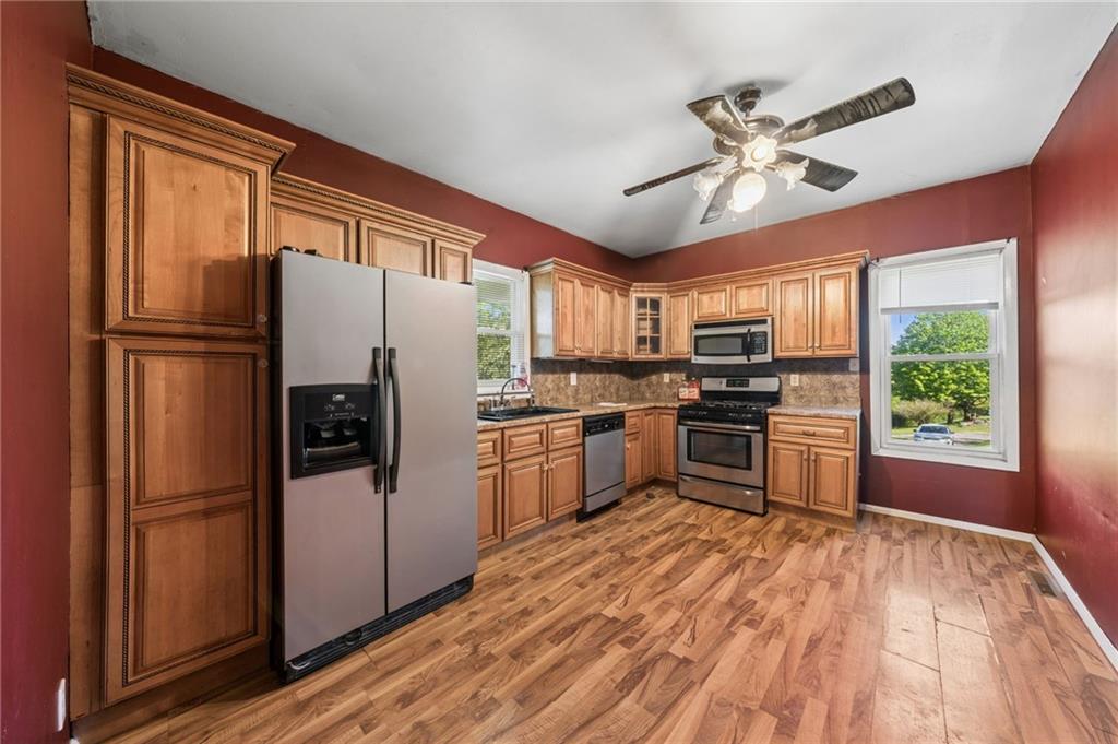 132 Country Club Road Washington, PA 15301 - Photo 12 of 36