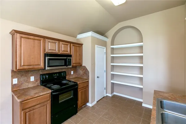 $1,795 | 3809 Los Arroyos Drive, Corpus Christi, TX 78414