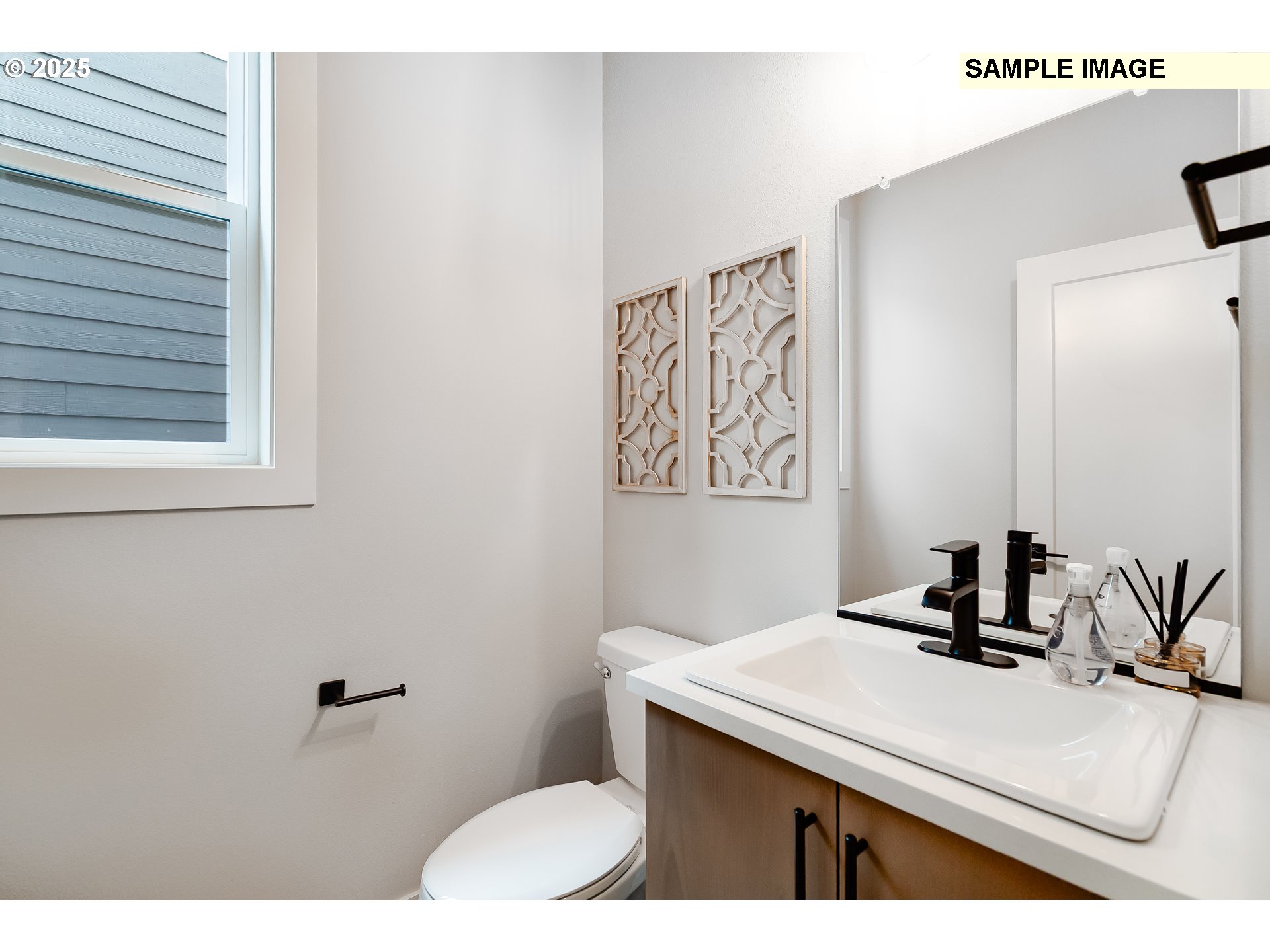 12060 Southwest Trask Street Beaverton, OR 97007 - Photo 6 of 28