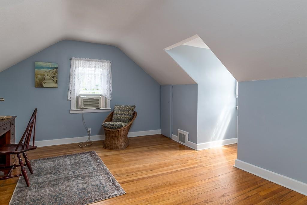 108 Derryfield Avenue Springfield, MA 01118 - Photo 20 of 28 Gallery Image 20