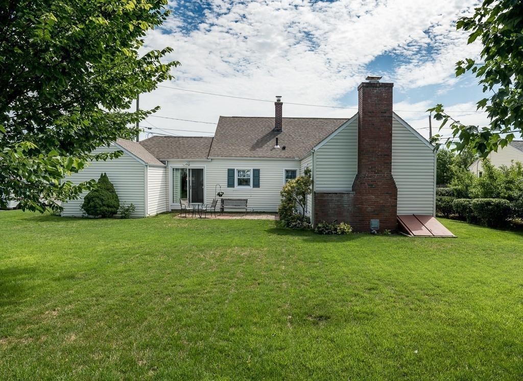108 Derryfield Avenue Springfield, MA 01118 - Photo 24 of 28 Gallery Image 24