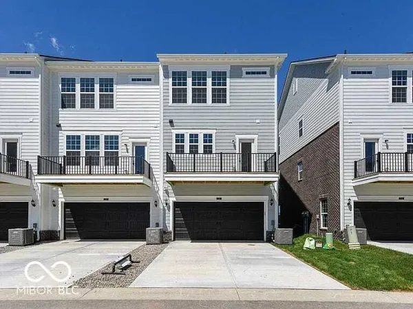 $2,620 | 1740 Blenker Drive, Carmel, IN 46074