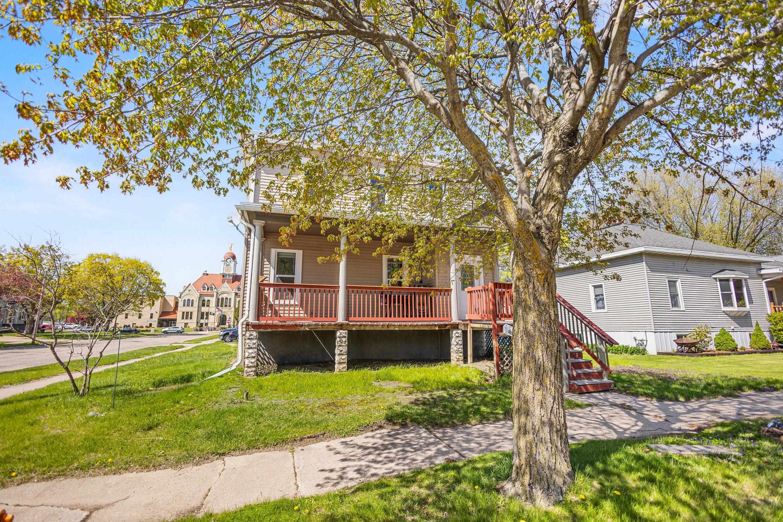 303 Congress Street Oconto, WI 54153 - Photo 35 of 46