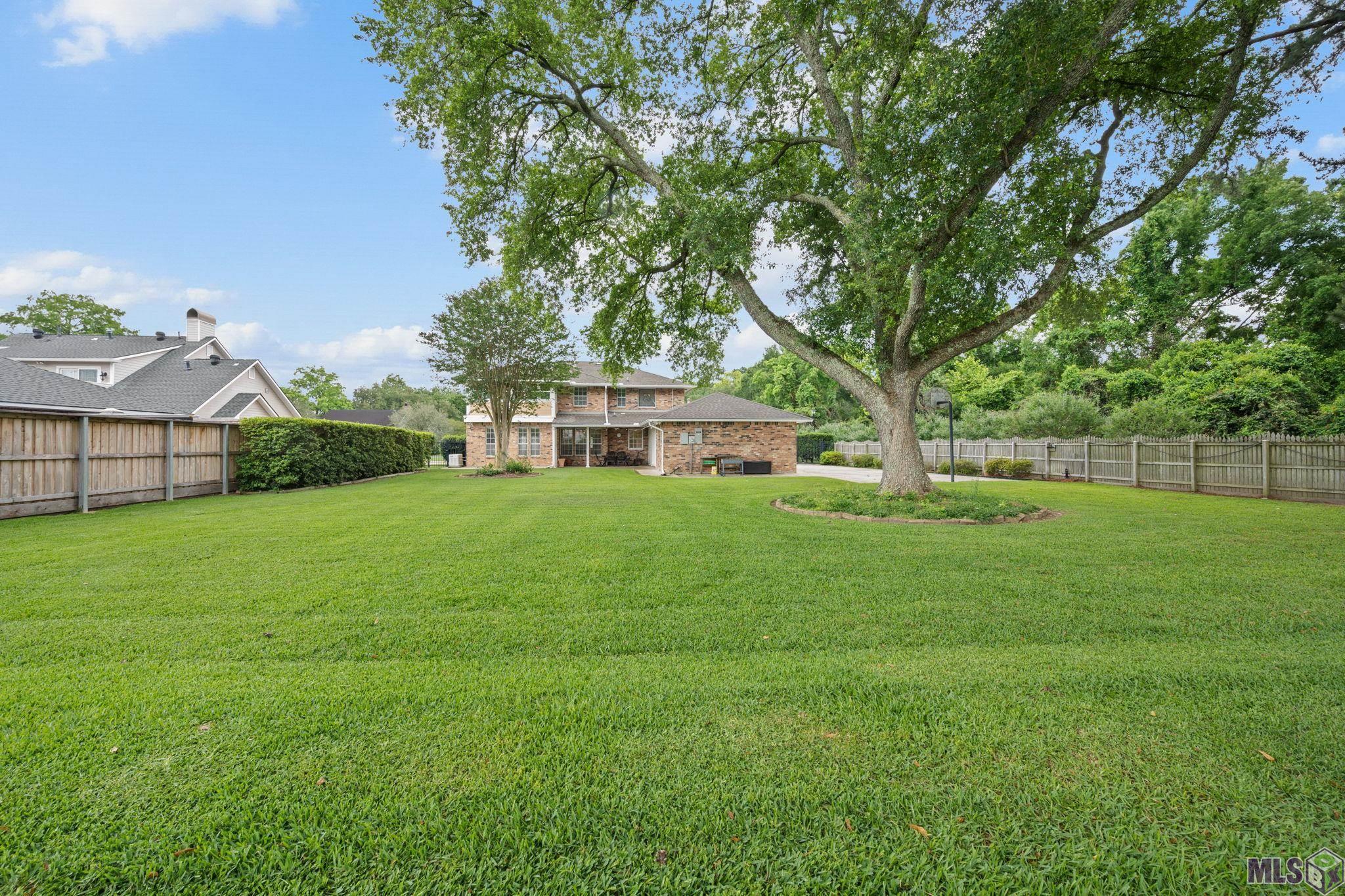 415 West Shady Lake Place Baton Rouge, LA 70810 - Photo 22 of 24