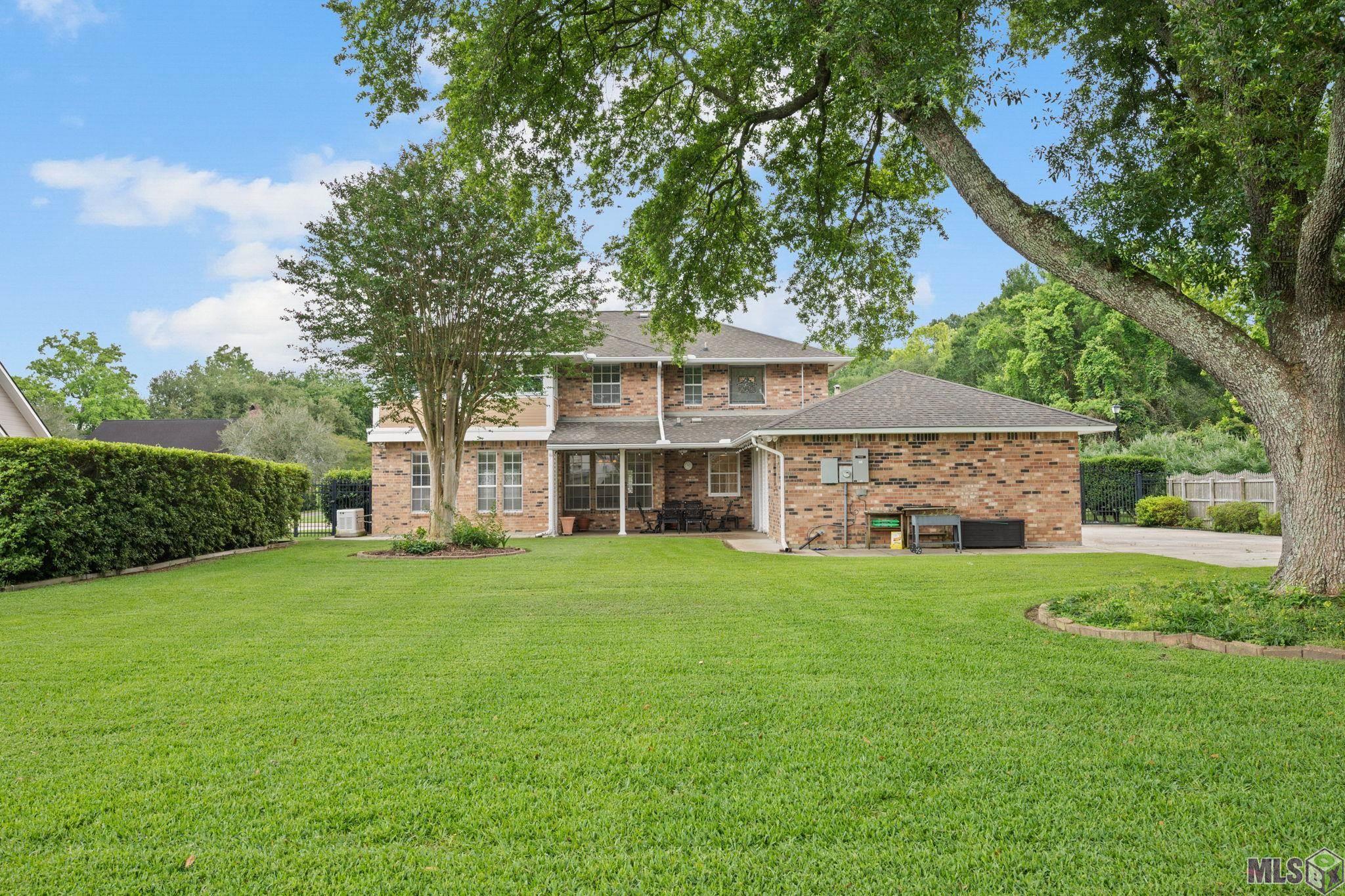 415 West Shady Lake Place Baton Rouge, LA 70810 - Photo 4 of 24