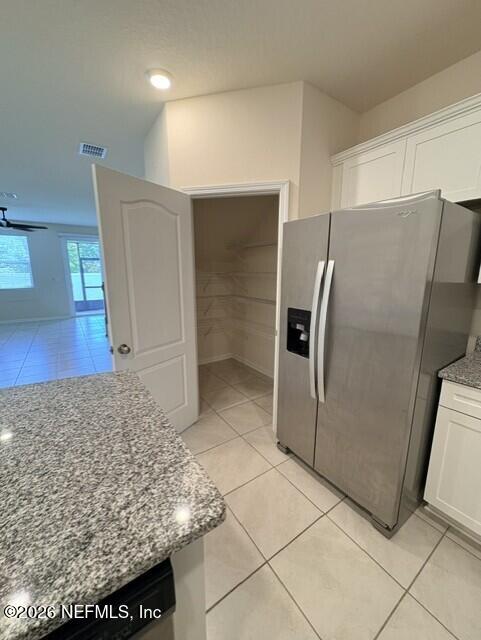 177 Redbud Road Palm Coast, FL 32137 - Photo 11 of 44 kitchen w Pantry