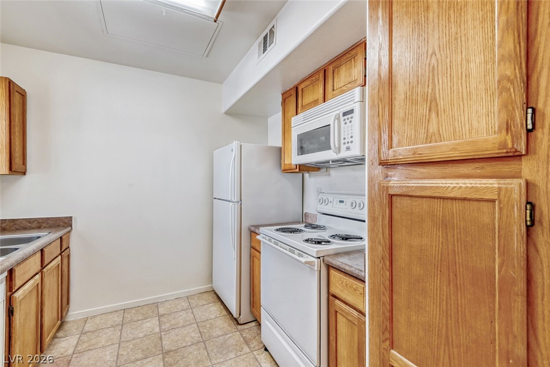 7255 West Sunset Road, Unit 2172 Las Vegas, NV 89113 - Photo 9 of 17