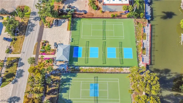 $690,050 | 827 East Gulf Drive, Unit K8, Sanibel, FL 33957