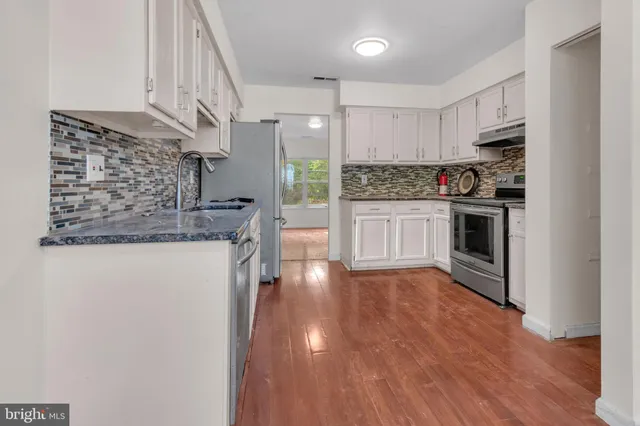 $350,000 | 23 East Oleander Drive, Mount Laurel, NJ 08054