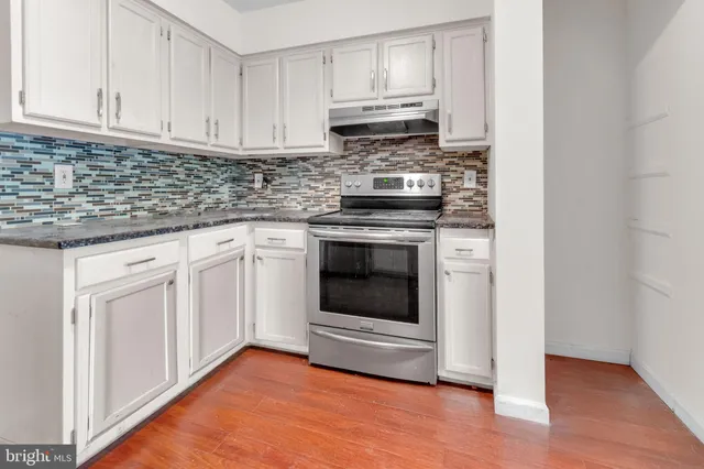 $350,000 | 23 East Oleander Drive, Mount Laurel, NJ 08054