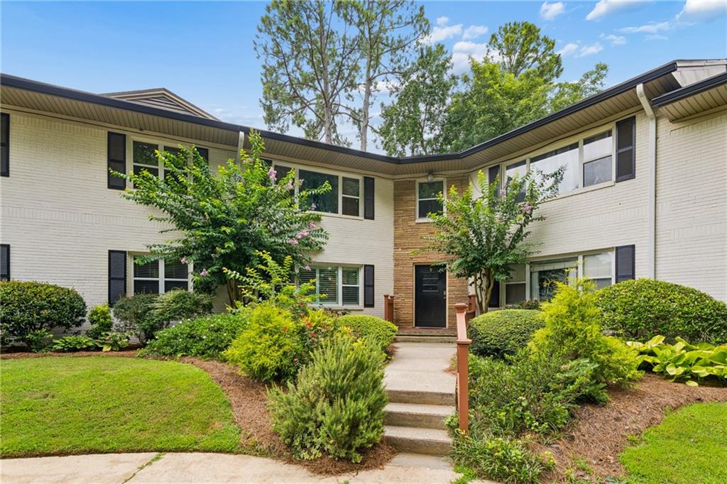 2477 North Decatur Road, Unit B2 Decatur, GA 30033 - Photo 1 of 28 Gallery Image 1