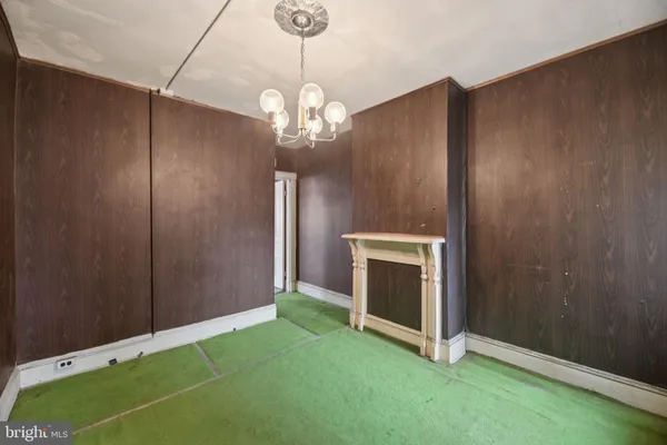 $990,000 | 712 4th Street Southeast, Washington, DC 20003