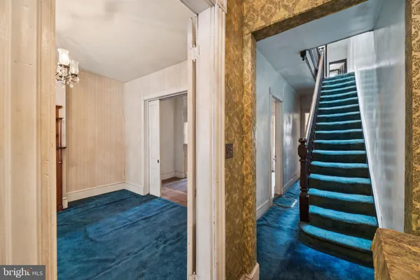 $990,000 | 712 4th Street Southeast, Washington, DC 20003