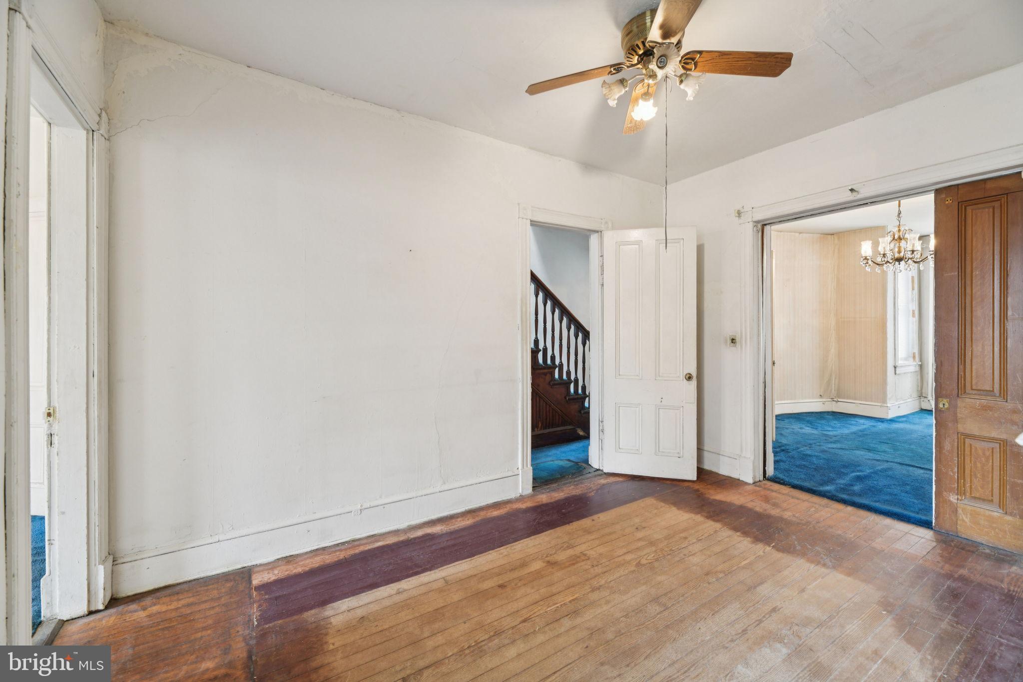 712 4th Street Southeast Washington, DC 20003 - Photo 9 of 43 Main Level