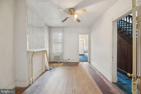 $990,000 | 712 4th Street Southeast, Washington, DC 20003