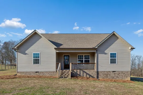 $349,900 | 1521 Wixtown Road, Westmoreland, TN 37186
